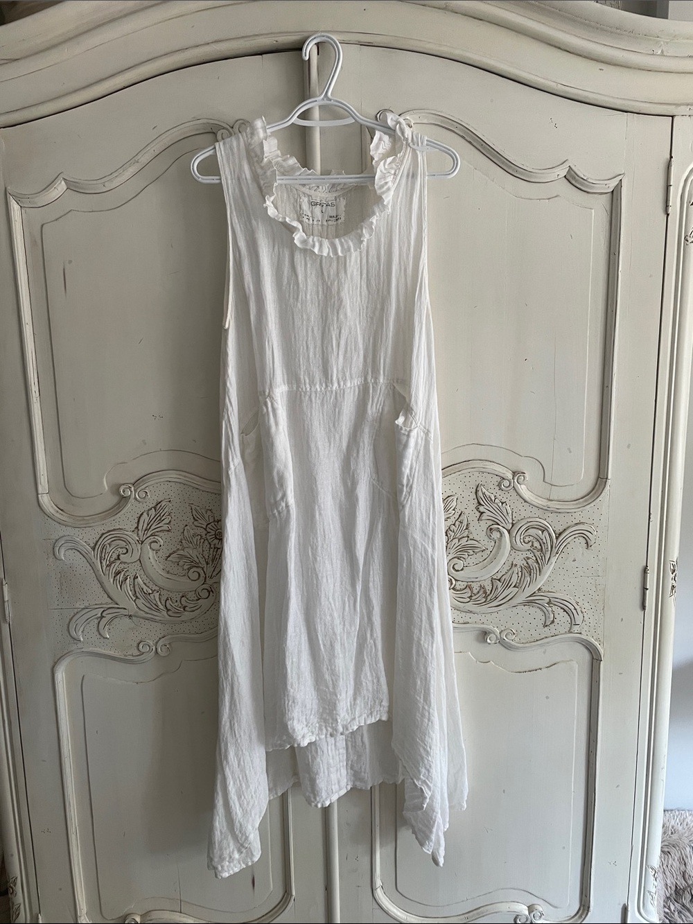 Grizas 100% linen White Ruffled Neck Sleeveless Dress